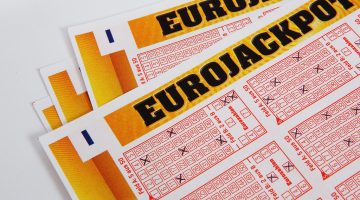 Hur spelar man Eurojackpot?